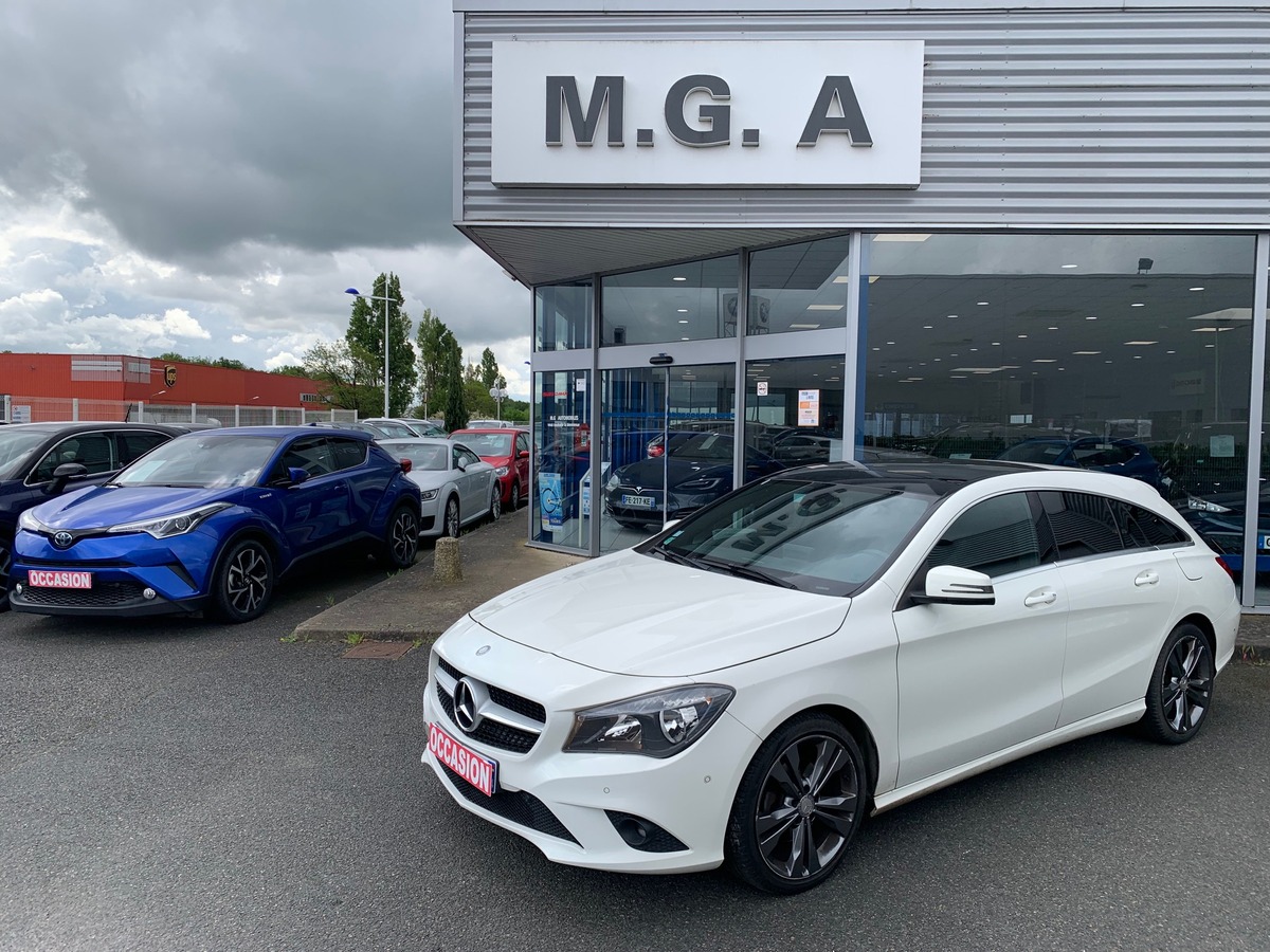 Mercedes-Benz CLA Shooting Brake (X117) 220 CDI 177ch Business 7G-DCT