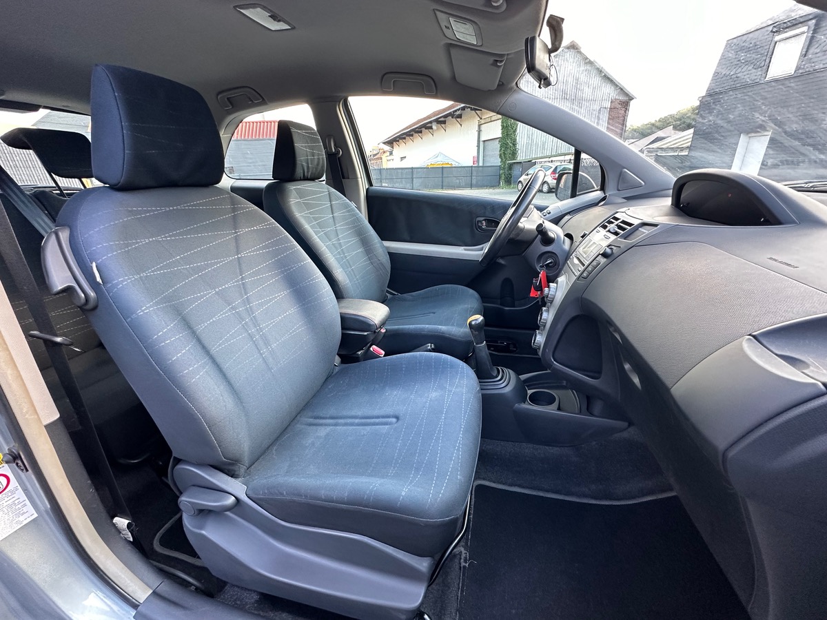 Toyota Yaris 1.0 VVT-i 70 Création - Garantie