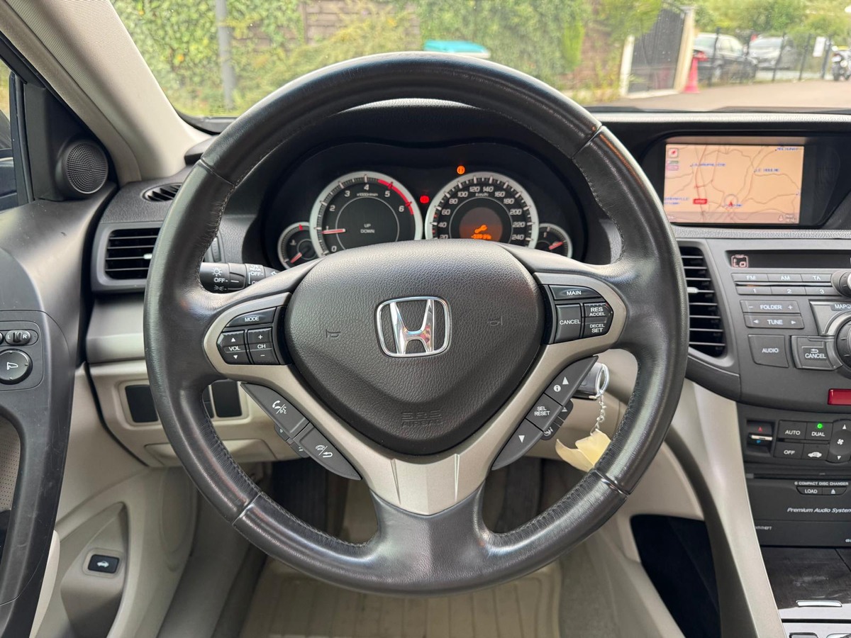 Honda Accord 2.2 DTEC 150 Luxury Innova- Toit ouvrant- Garantie