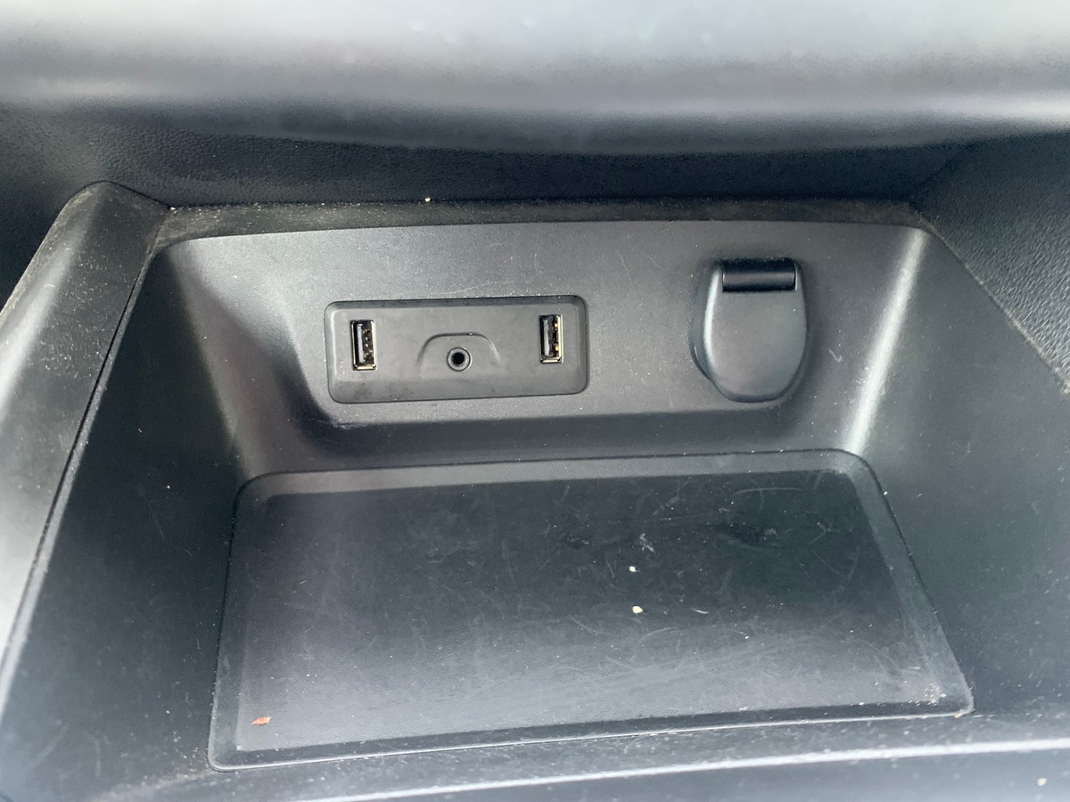 RENAULT Kadjar 130 | Intens | Caméra recul | Régulateur vitesse | Attelage amovible | Roue secours