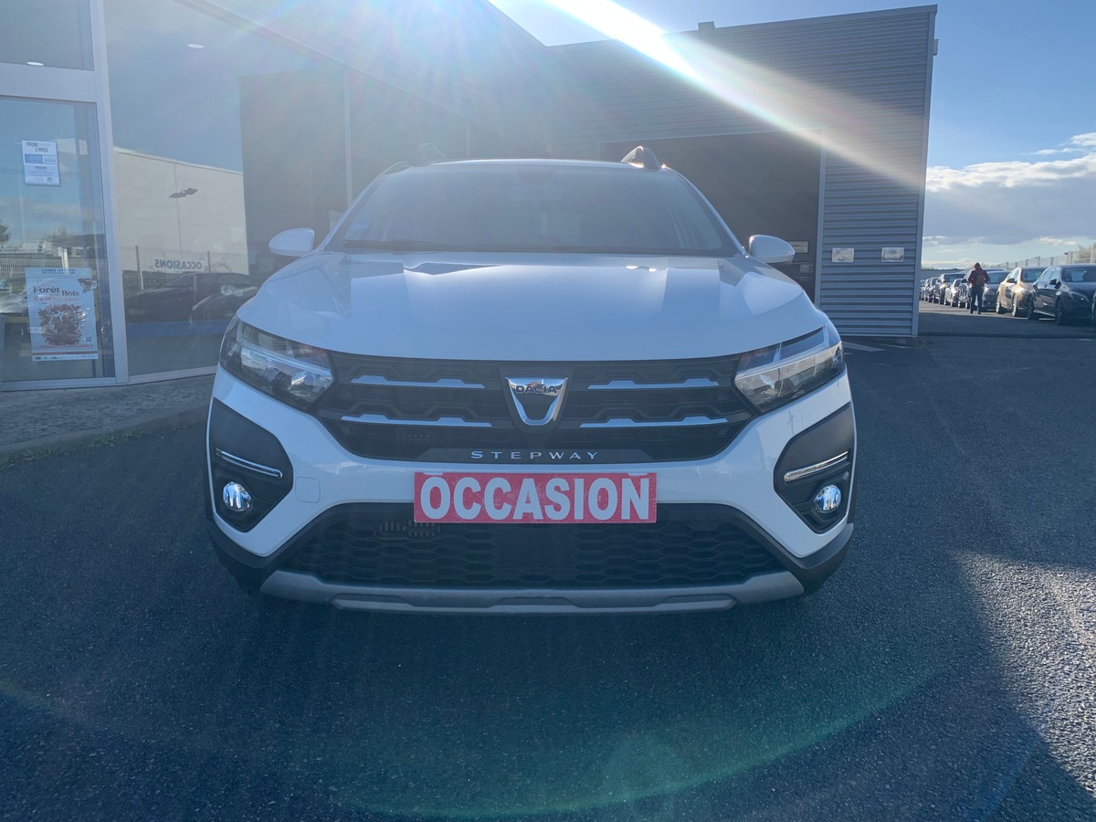 Dacia Sandero Stepway 90 ch | Confort | Régulateur vitesse | Intégration smartphone | Climatisation