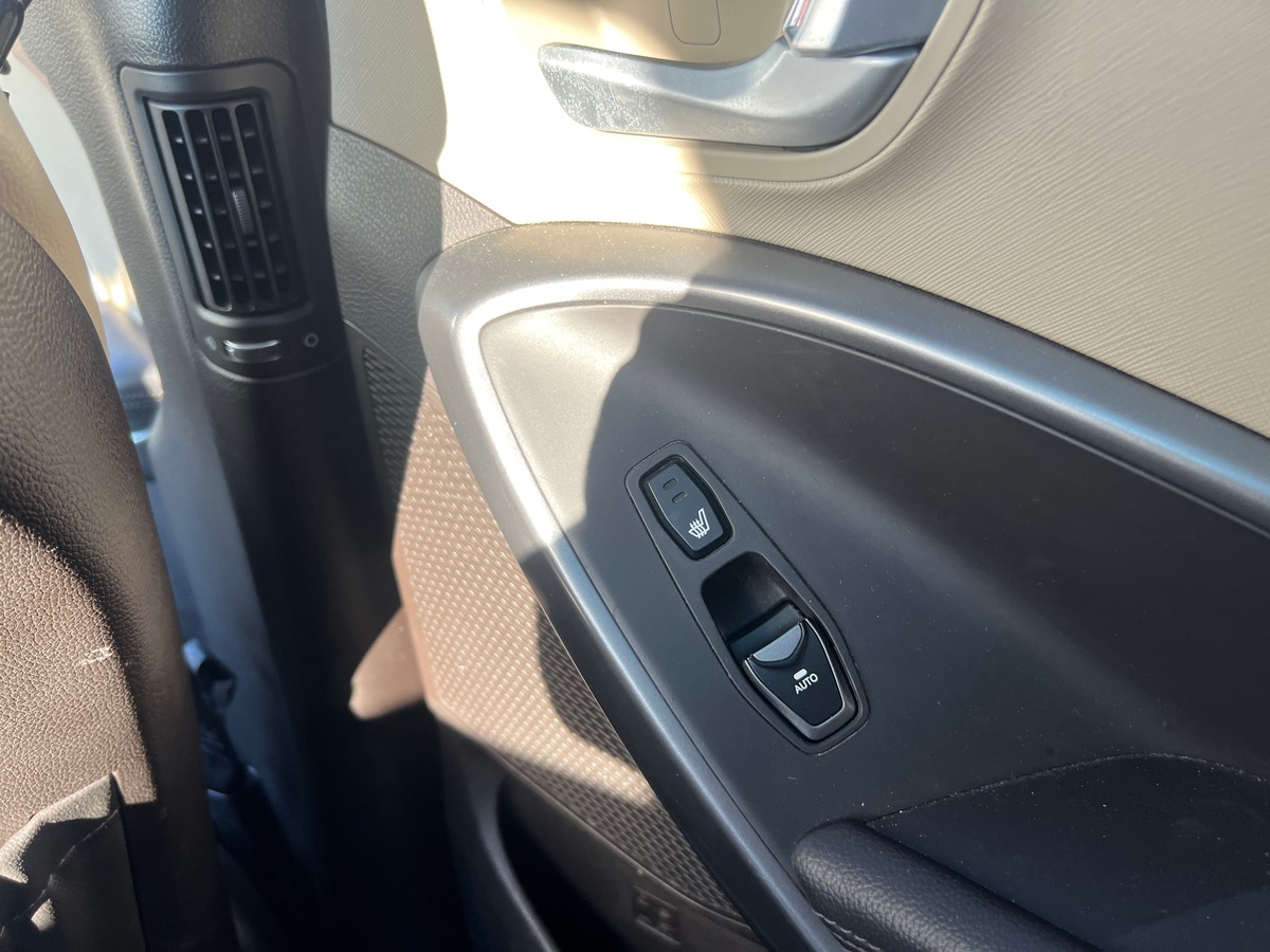 Hyundai Santa Fe EXECUTIVE 2,2 CRDI 4WD 197ch,CAMERA DE RECUL, SIEGES CHUAFFANTS AV/AR, TOIT OUVRANT