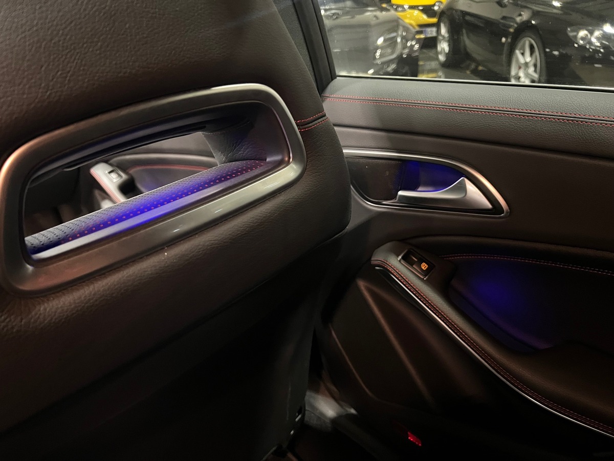 Mercedes-Benz CLA SHOOTING BRAKE (2) 250 4MATIC 218 CH 7G-DCT FASCINATION AMG /TOIT PANO/