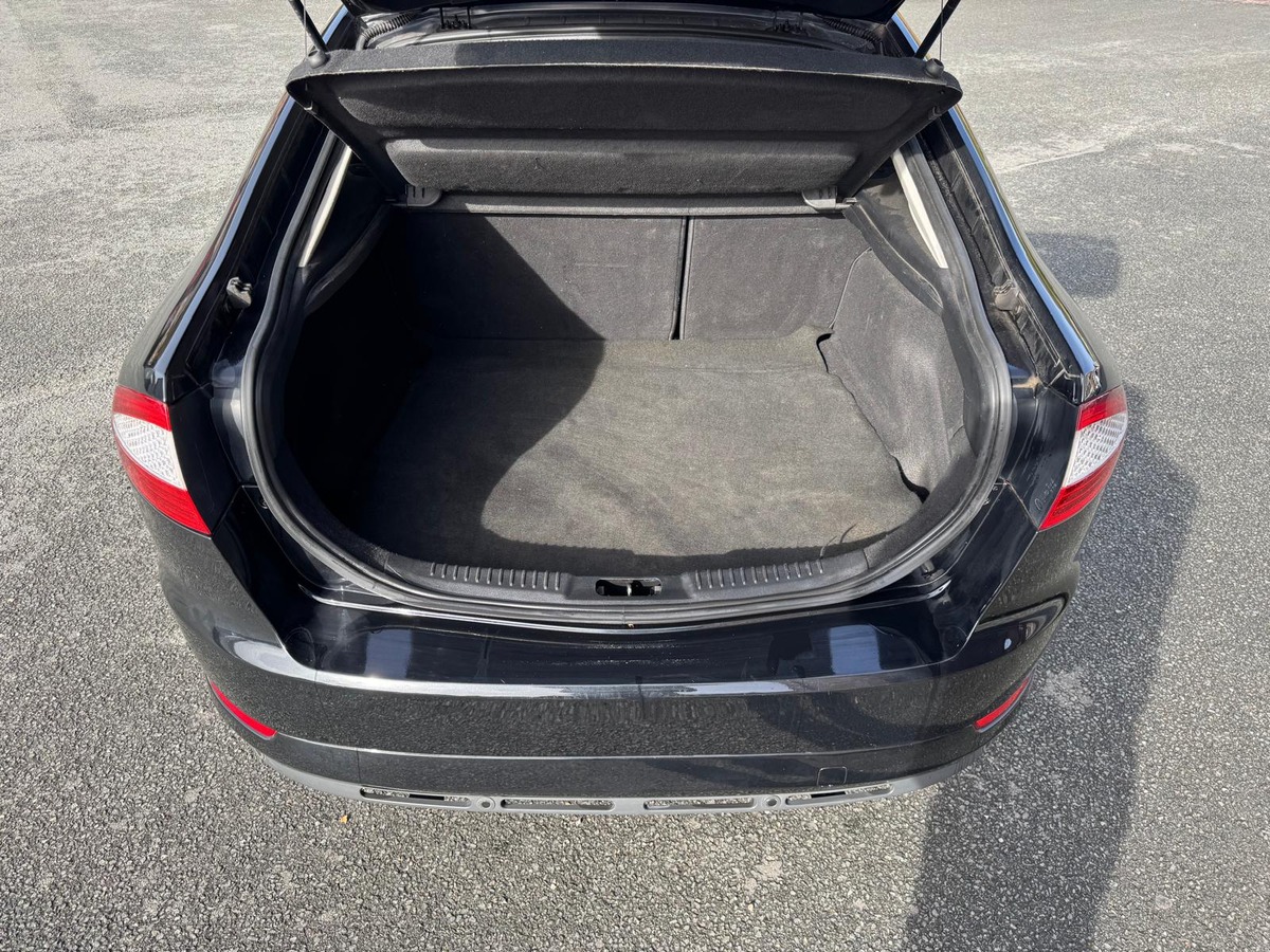 Ford Mondeo 2.0 140 TDCi Titanium-DISTRIBUTION NEUVE-GARANTIE