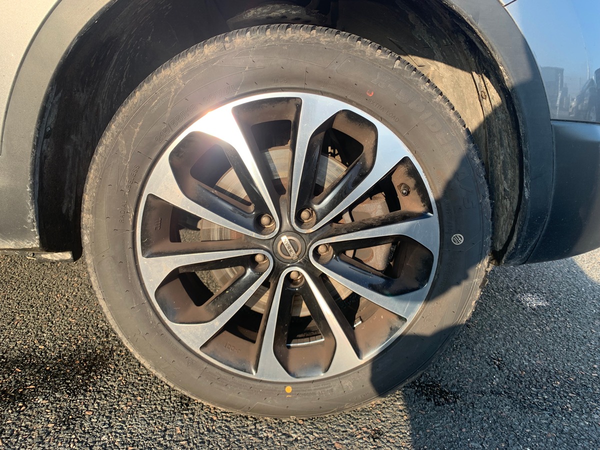 Nissan Qashqai+2 130 ch | 1.6 DCI | 7 Places | Toit Panoramique | GPS | Caméra de recul | Jantes 18'