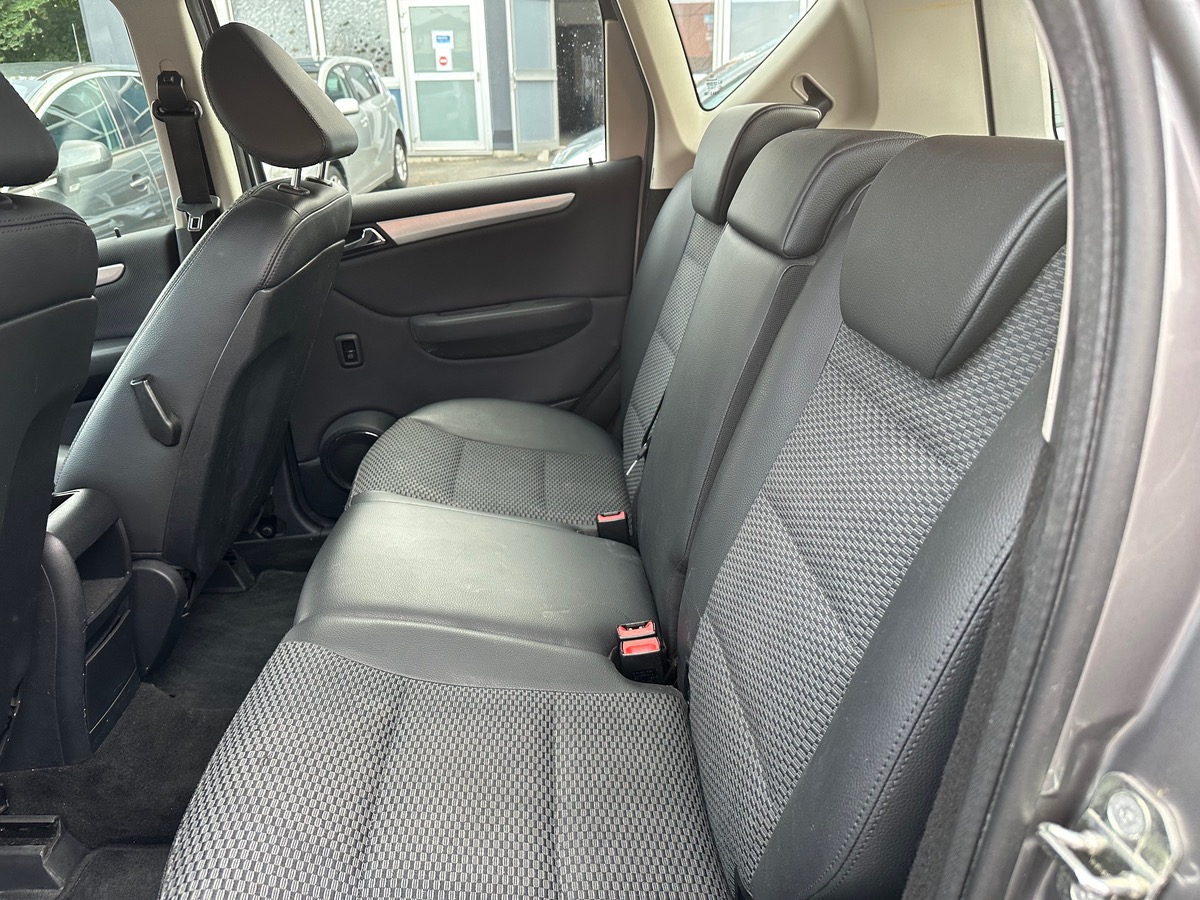 Mercedes-Benz Classe A 180 CDI moteur Mercedes 4XCBLuet