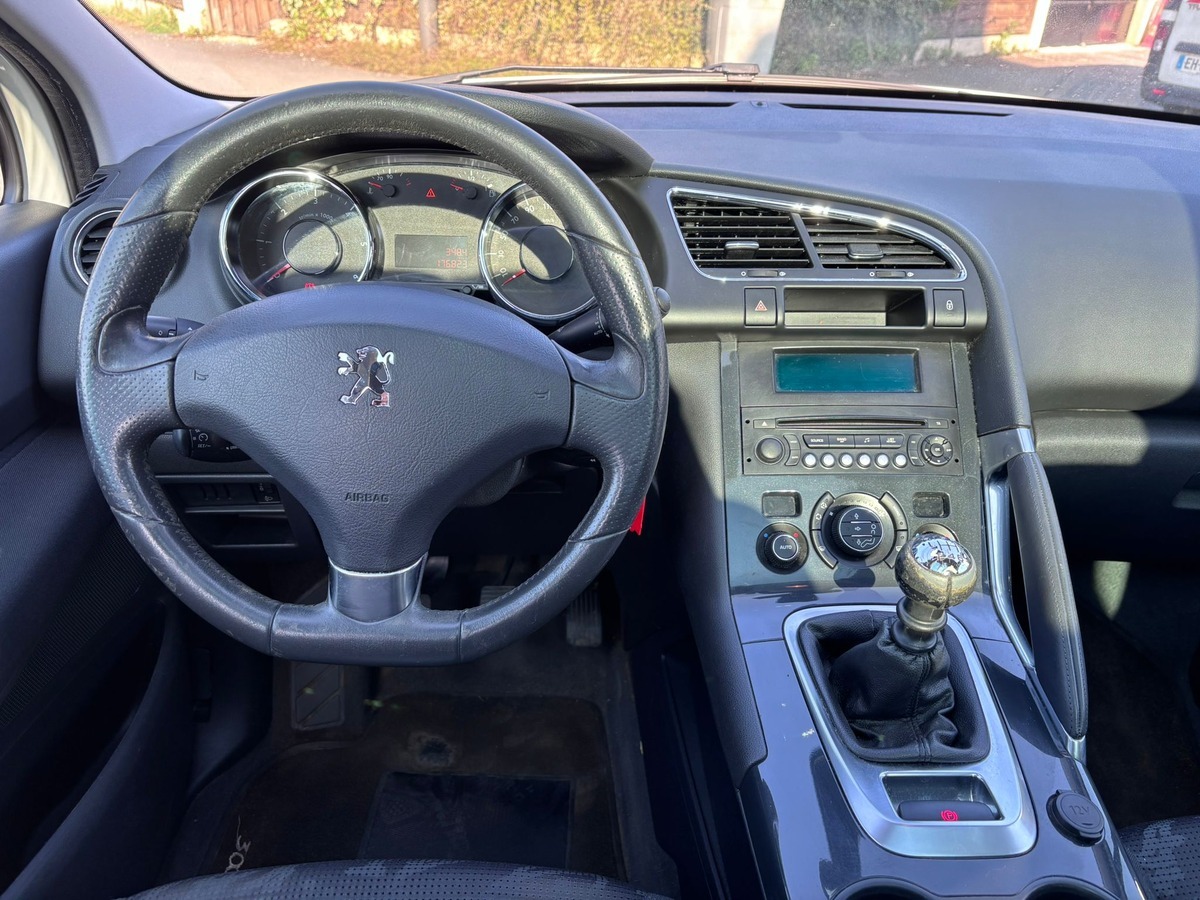 Peugeot 3008 1.6 HDi 110CH Style - Attelage - Révisé - Garantie