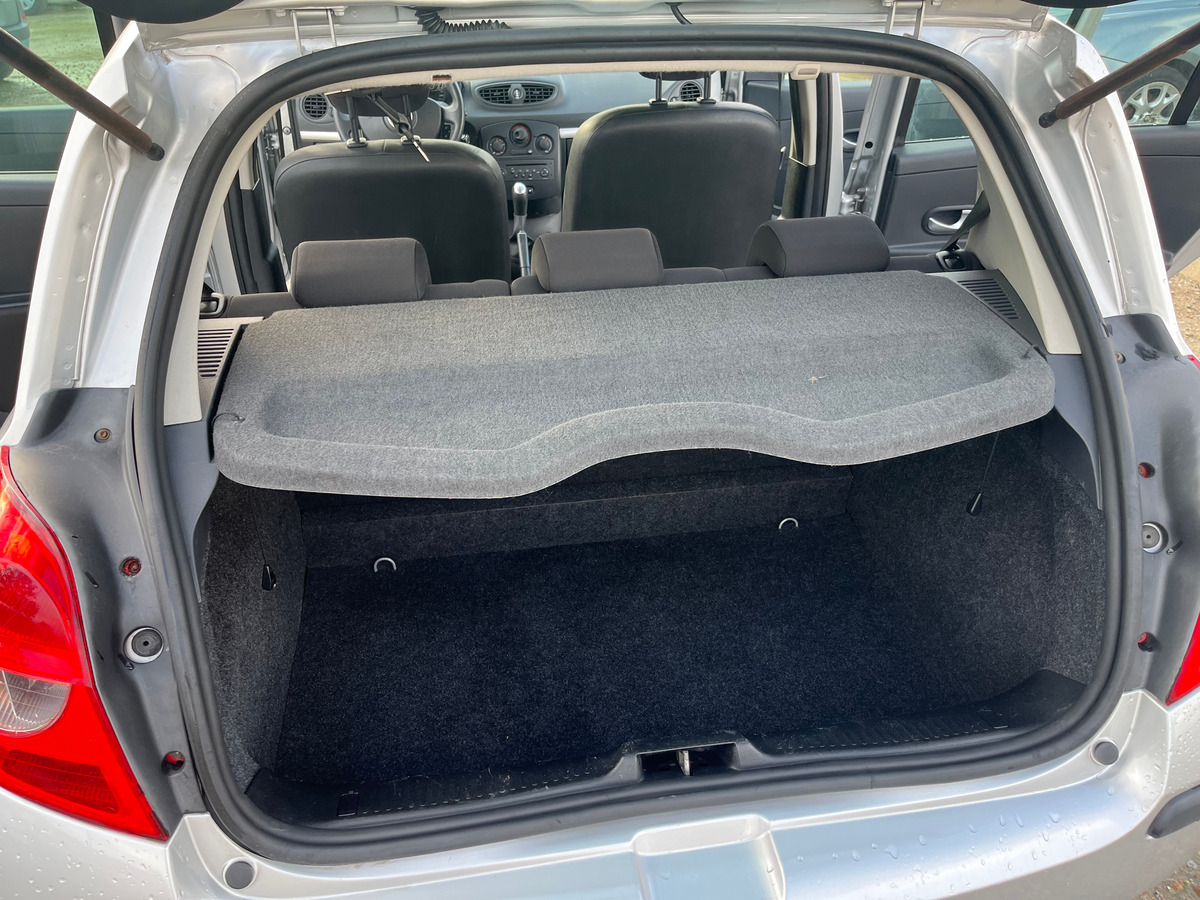 RENAULT Clio 1.5 dci