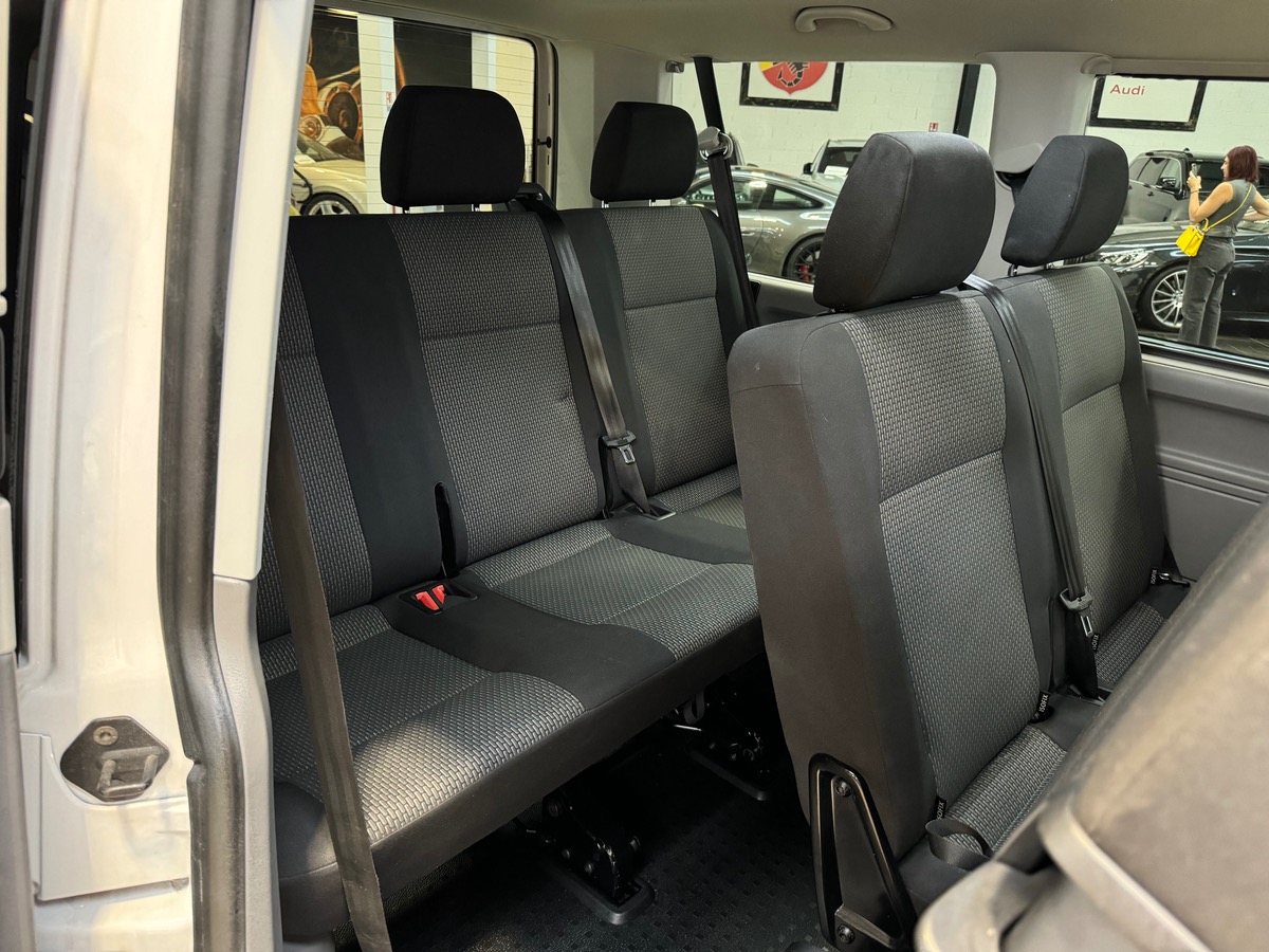 Volkswagen Caravelle T6.1 150ch 2.0 TDI DSG L1H1 9 places v