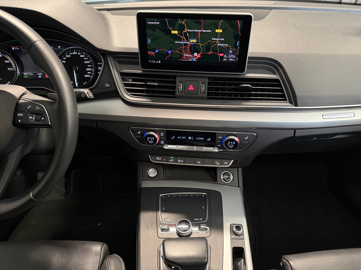 Audi Q5 55 TFSI e 367ch S line quattro S tronic 7 Toit Panoramique Ouvrant / Caméra de recul