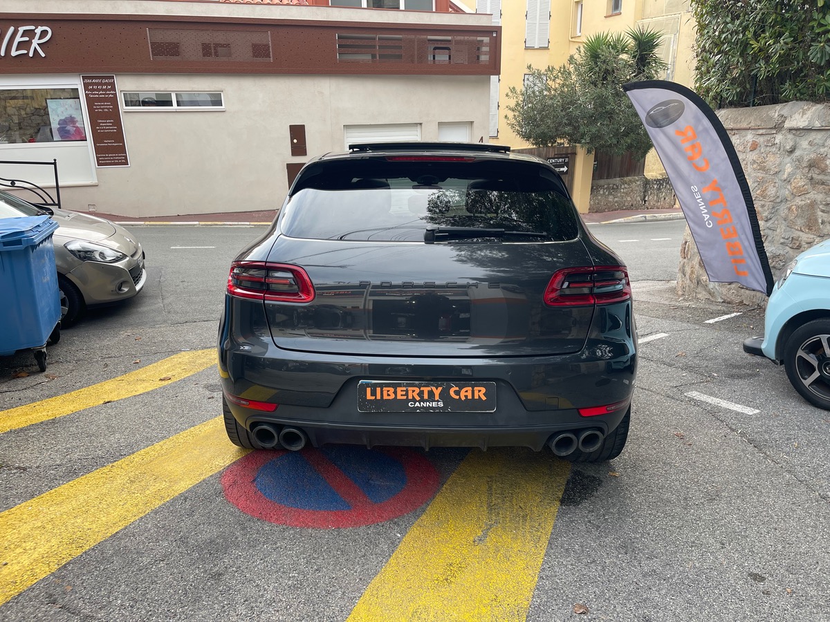Porsche Macan 2.0 TFSI 252 CV AWD / Phase 2/Toit Ouvrant /Jantes Turbo/Pack Black /Echappement Sport