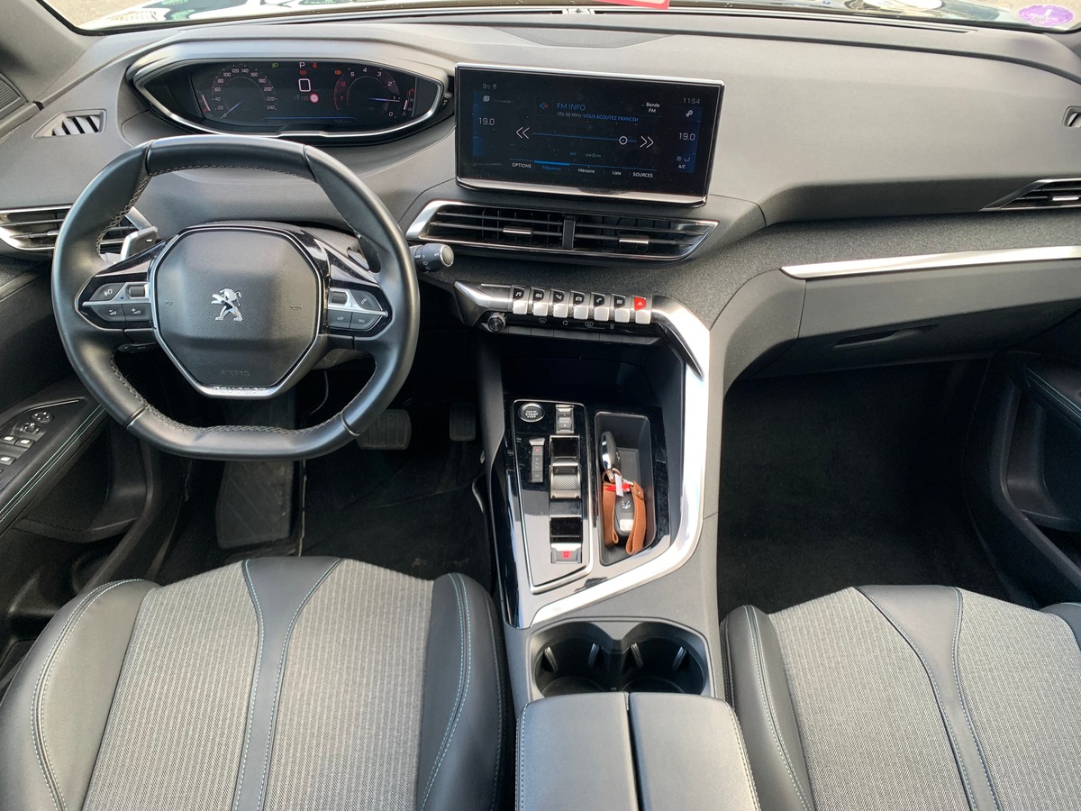 Peugeot 5008 130 ch | 7 Places | Allure Pack | Apple Car Play et Android Auto | Caméra de recul