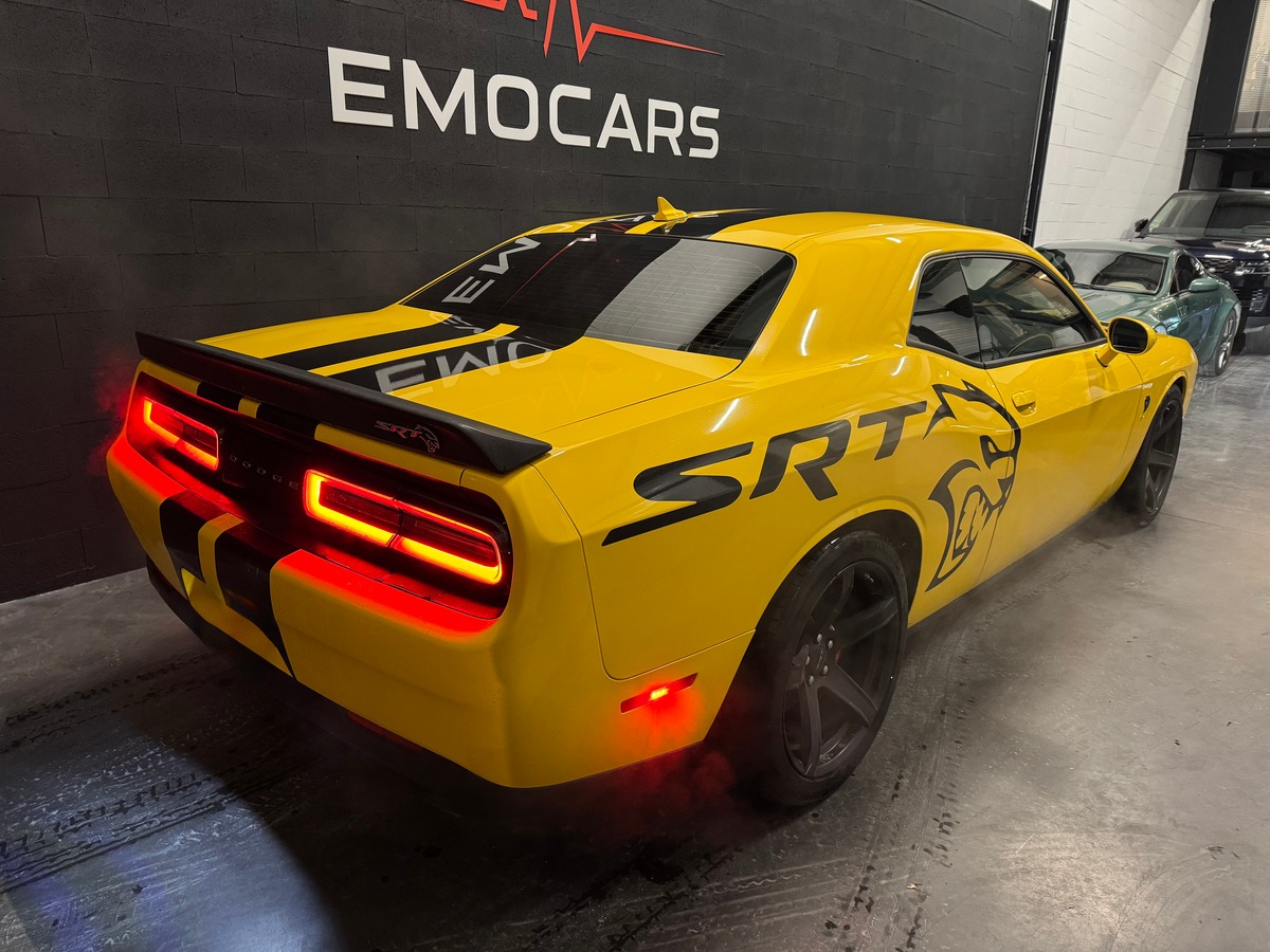 Dodge CHALLENGER SRT HELLCAT 6.2L 707 1ERE MAIN ORIGINE FRANCE