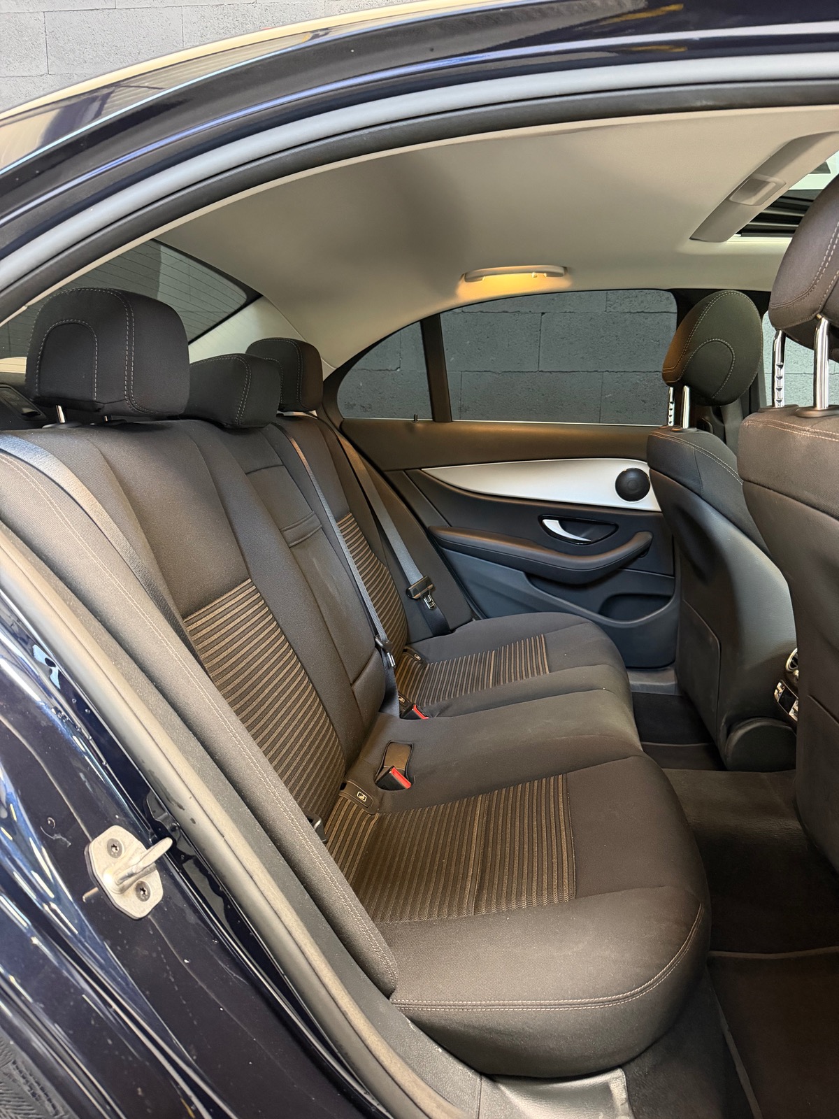 Mercedes Benz CLASSE E 300 e 2.0 i 16V 320 EQ Power 9G-TRONIC 211 cv Boîte auto