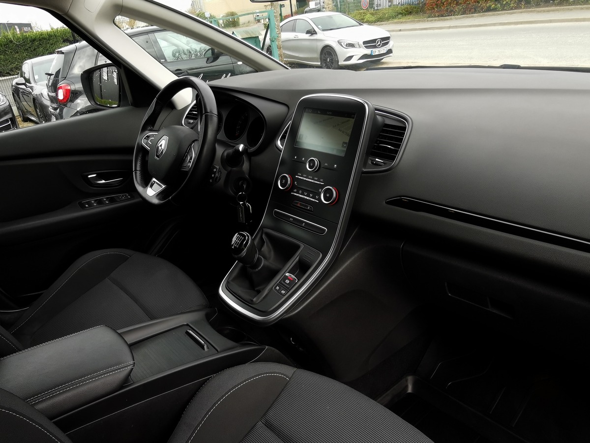 RENAULT Grand Scenic 4 1.5 DCI 110 ZEN 1° main b