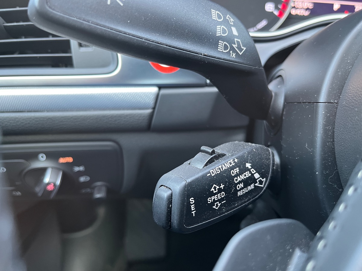 Audi A6 Avant 2.0 TDI ULTRA 190ch BUSINESS EXECUTIVE S TRONIC, Apple CarPlay, BOSE, suivi complet