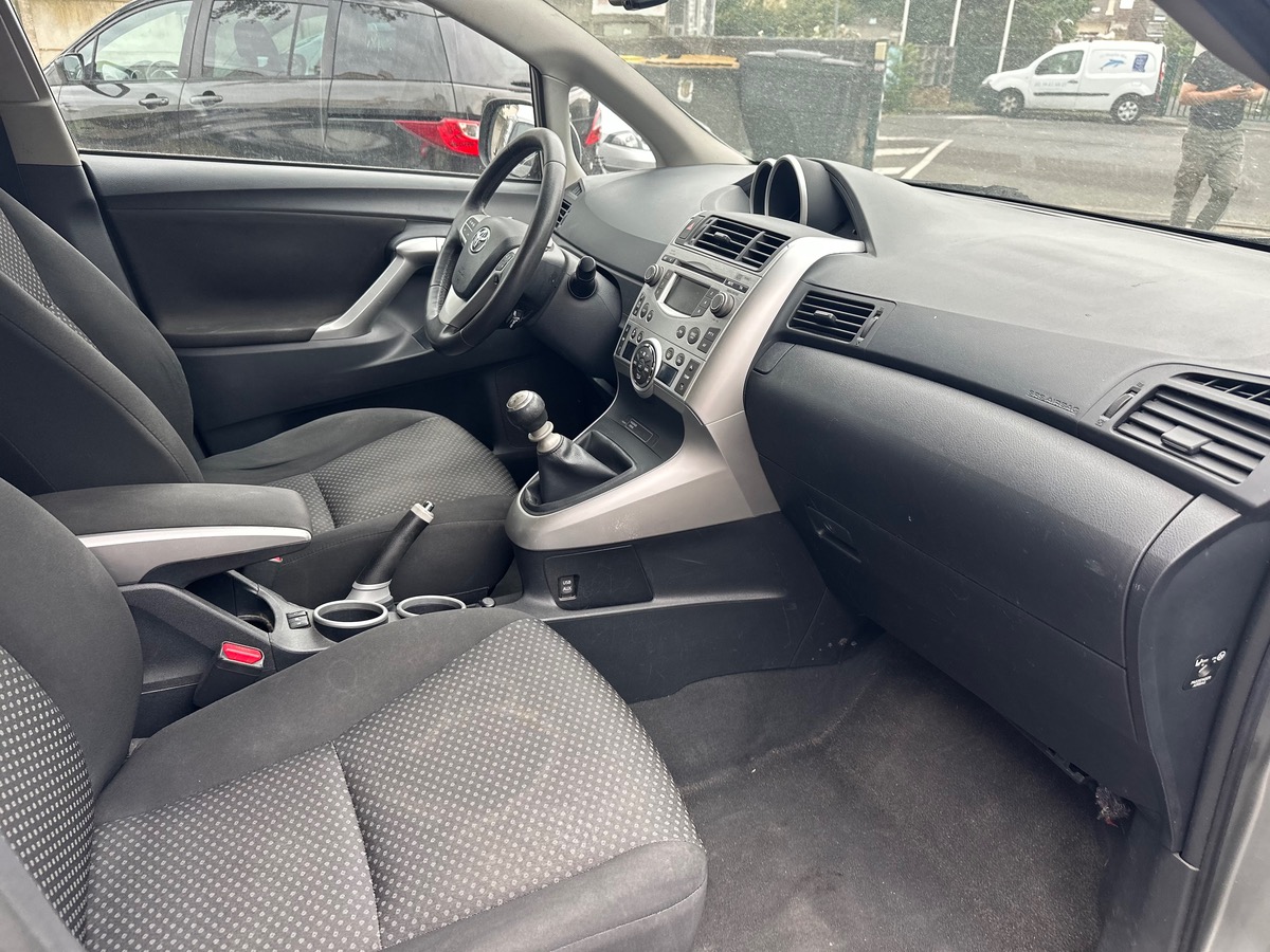 Toyota Verso 126 D-4D 126 CH 7plases en 4X