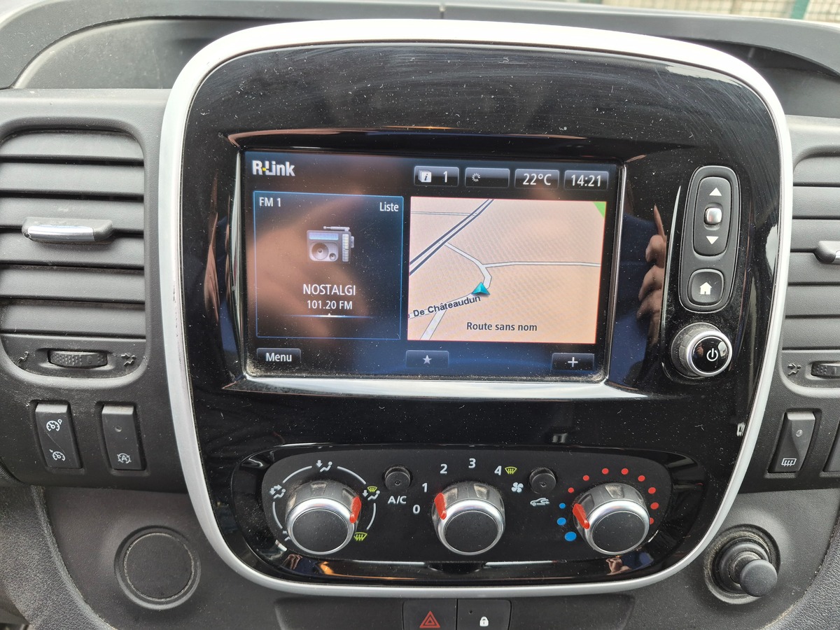 RENAULT Trafic DCI 170 BVA GRAND CONFORT L2H1