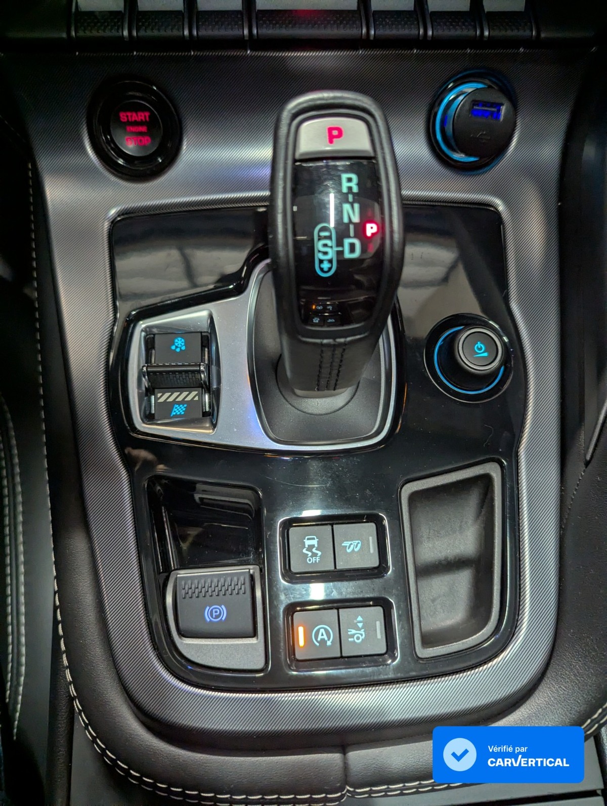 Jaguar F-TYPE R V8 5L BVA8 AWD 550 ch