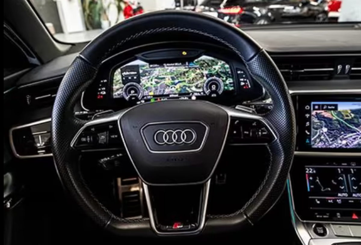 Audi A6 Avant V C8 55 TFSI e 367ch Compétition quattro S tronic 7/VO Allemand/Pas de malus