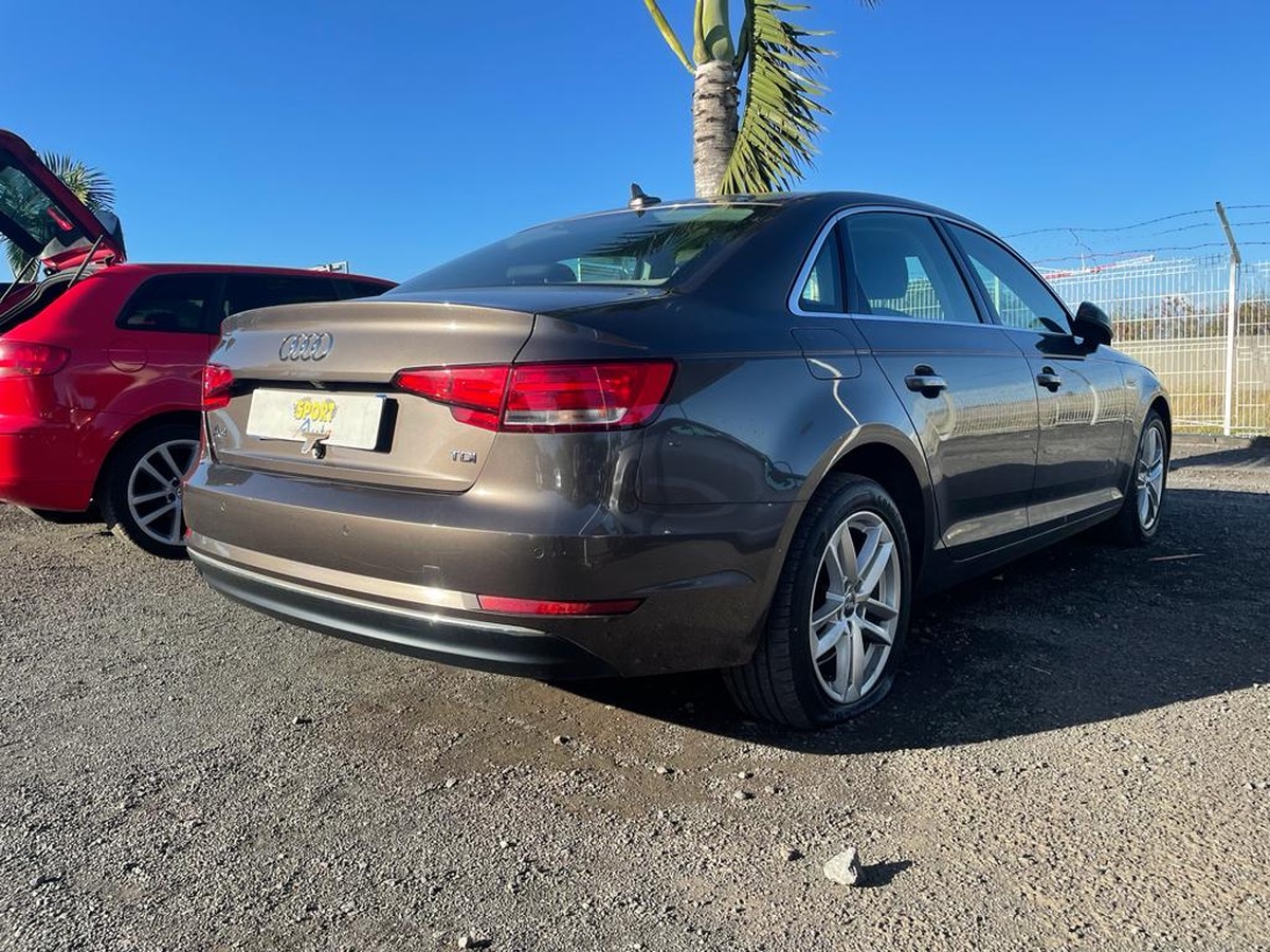 Audi A4 2.0L tdi X DIESEL 150CH 2016 SPORT AUTO