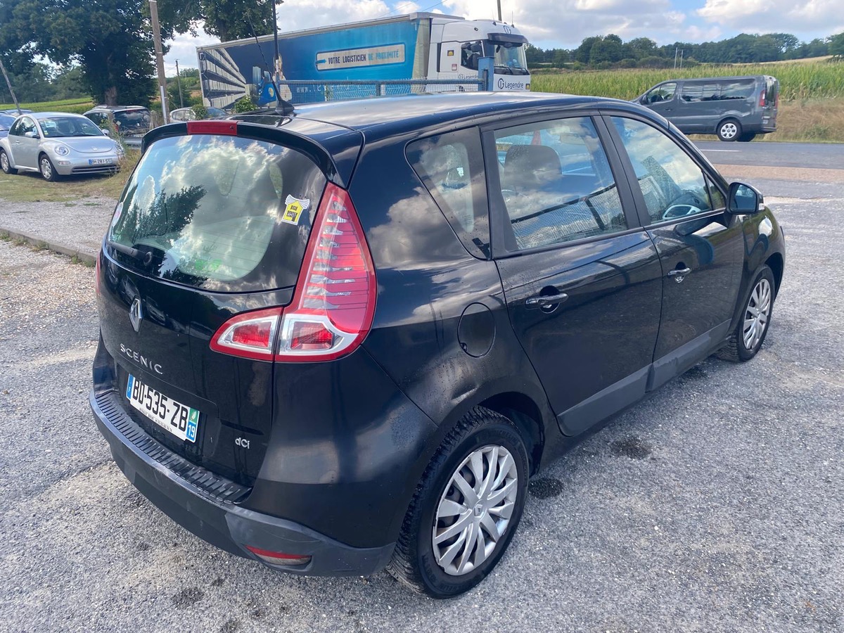 RENAULT Scenic III 1.5 dci 95cv 1ère main 