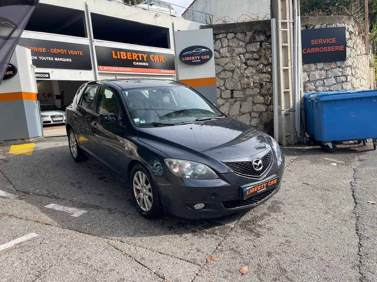 Mazda 3 1.6 i 105 CV / Phase 2 / 5 Portes / Boite Auto /