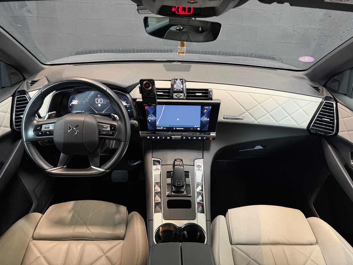 DS DS 7 1.6 180ch EAT8 FINITION RIVOLI