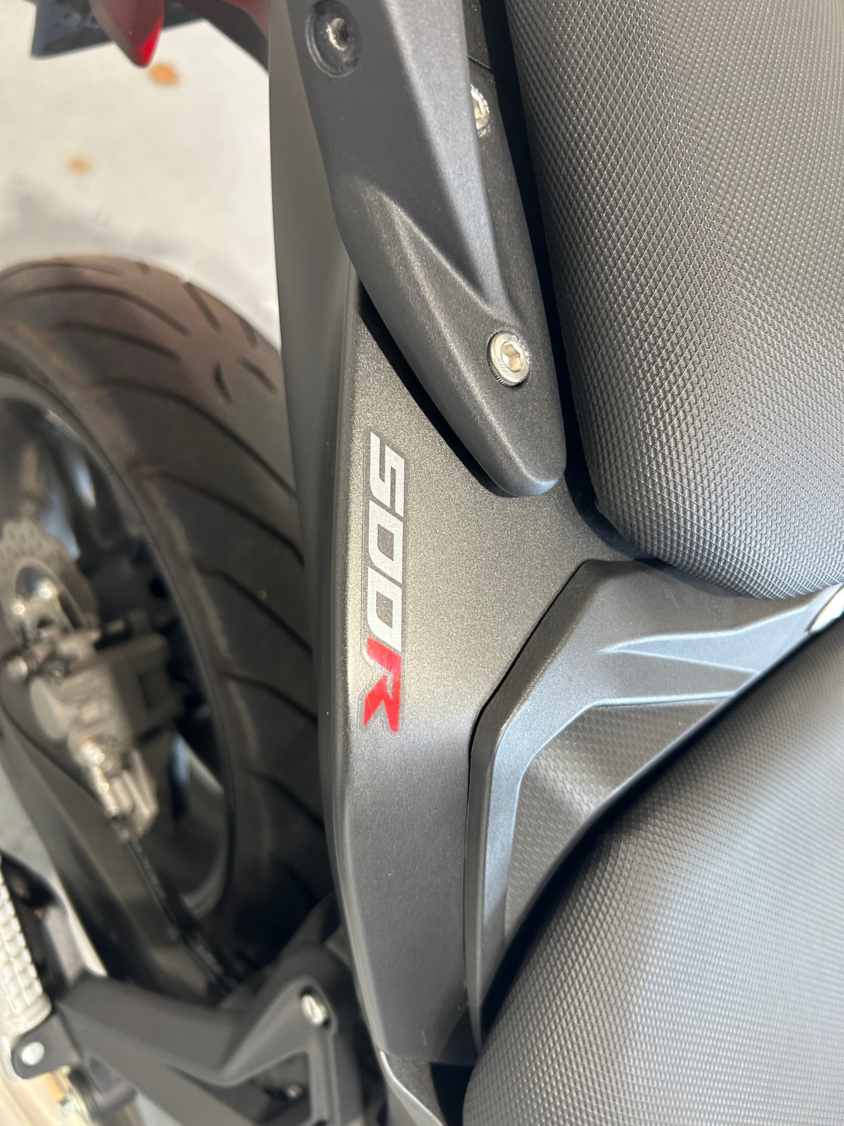 VOGE 500 R - 1ÈRE MAIN - FAIBLE KM - GARANTIE