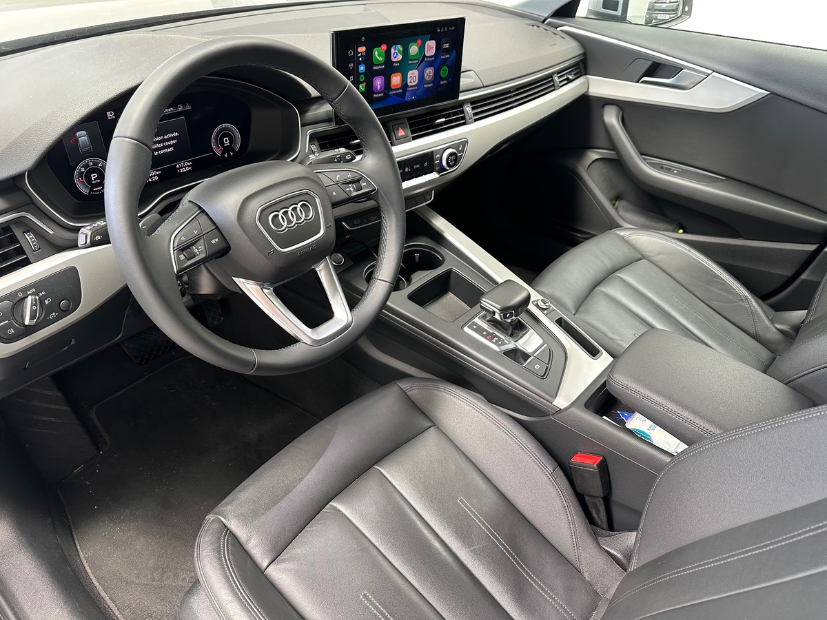 Audi A4 Avant 2.0 TDI 204 S TRONIC ADVANCED Garantie constructeur 07/2027