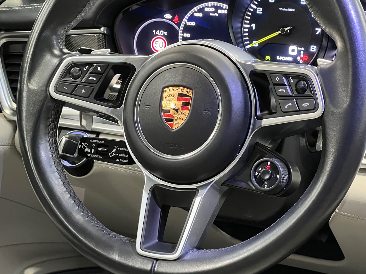 Porsche Panamera SPORT TURISMO HYBRID 462CV fr - 40.000 EUROS OPTIONS - CARBONE  PDLS+