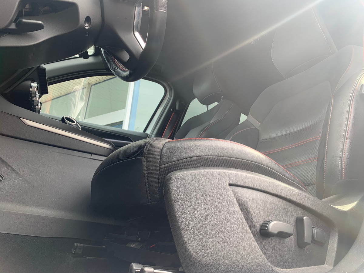 RENAULT Arkana 145 ch | RS Line | Apple car Play Android Auto | Caméra de recul | Siéges électriques