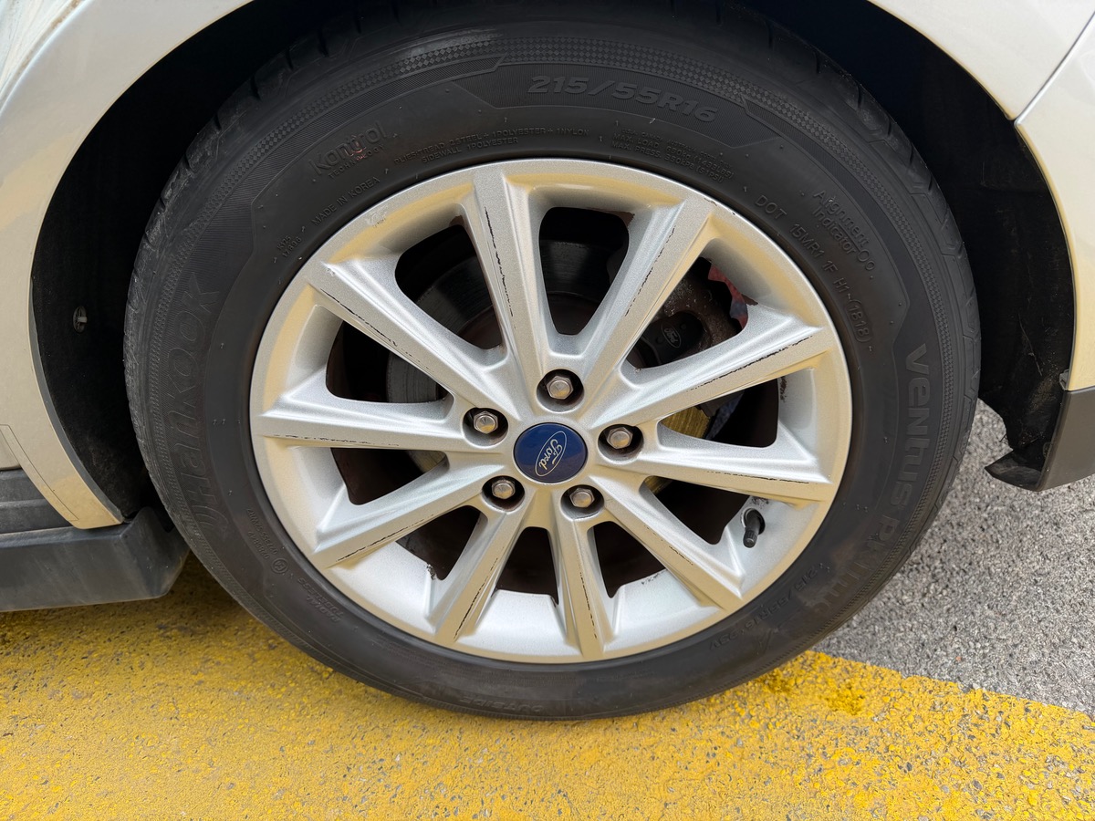 Ford C-max 1.5 TDCI 120 CV / Phase 2 / Toit Panoramique / KM réel / GPS / Titanium