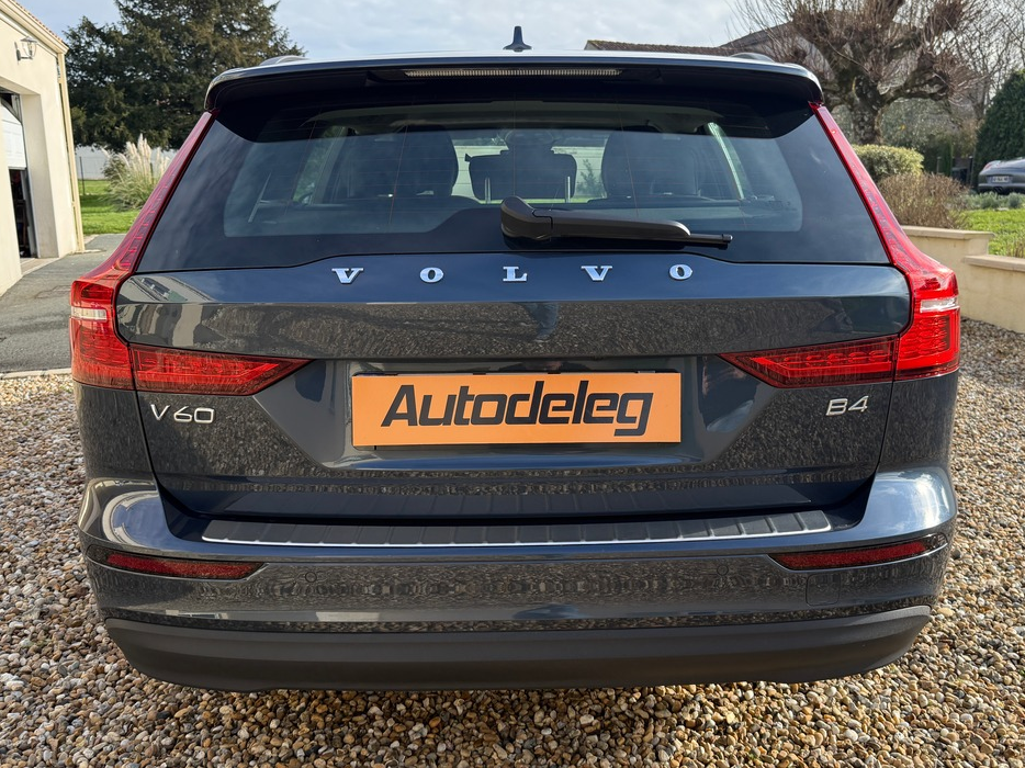 Volvo V60 B4 2.0 Ti 16V Mild Hybrid DCT7 197 cv