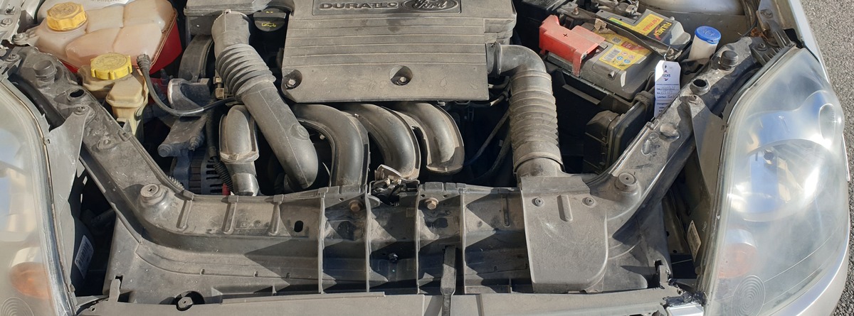 Ford Fiesta Fiesta 4 Senso 1.2 75CV phase 2 CT ok et révisé