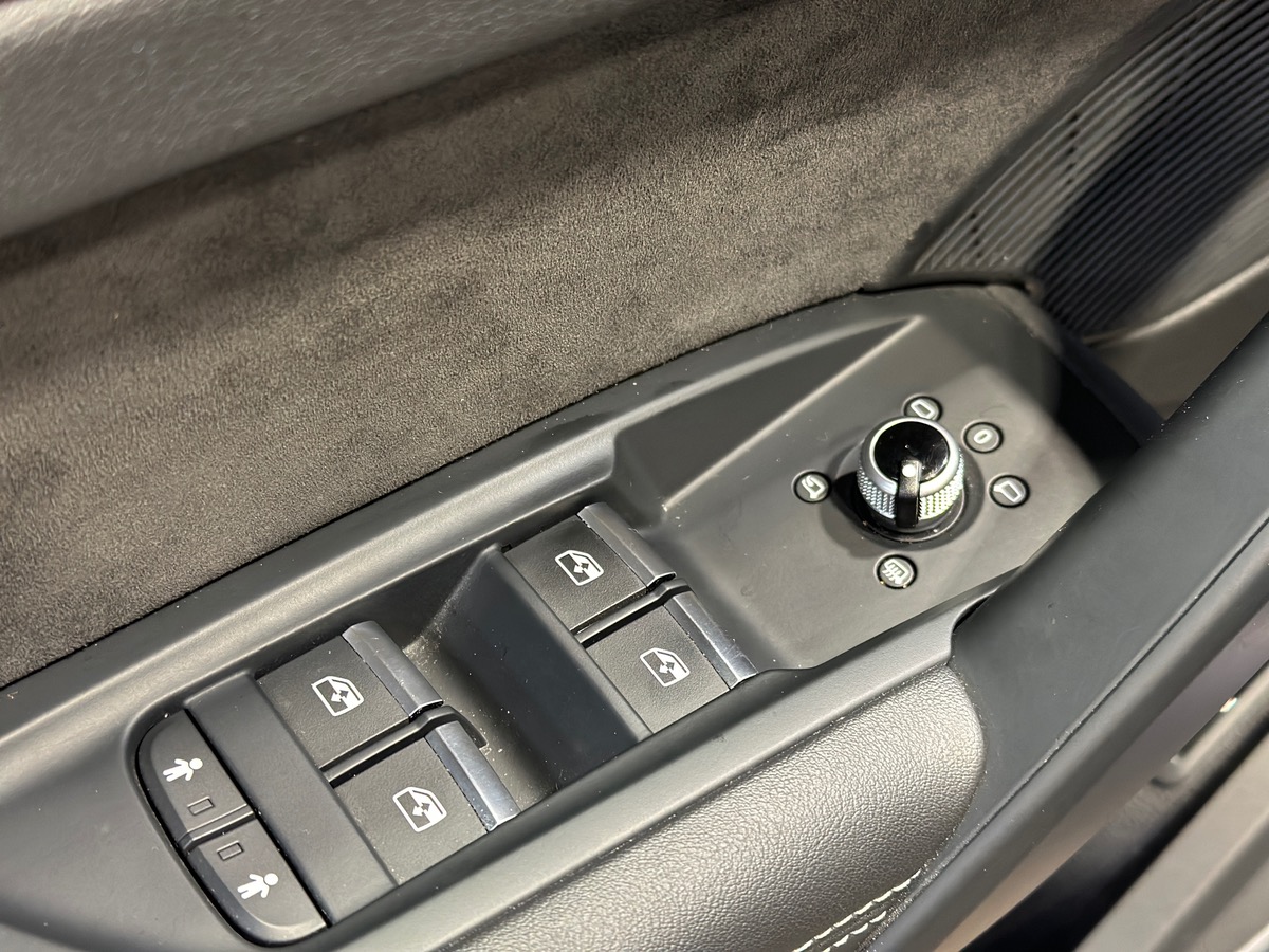 Audi Q5 55 TFSIe 367cv S-Line Quattro S-Tronic / BANG OLUFSEN / MATRIX / TOIT OUVRANT / 1ère Main FR