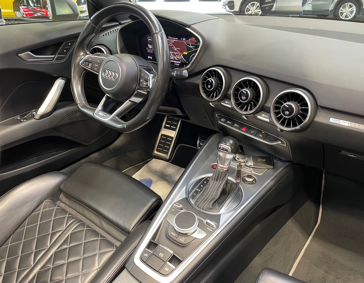 Audi TTS Série 3 ROADSTER 2.0L TFSI QUATTRO S-TRONIC 310 - ENTRETIEN CONSTRUCTEUR x