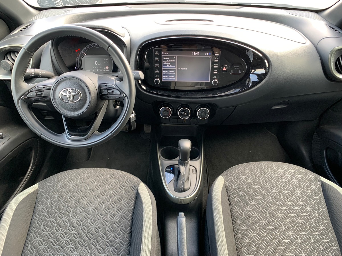 Toyota Aygo X 72 | Design | Apple car play | Régulateur | Climatisation | Ecran couleur tactile 8 "