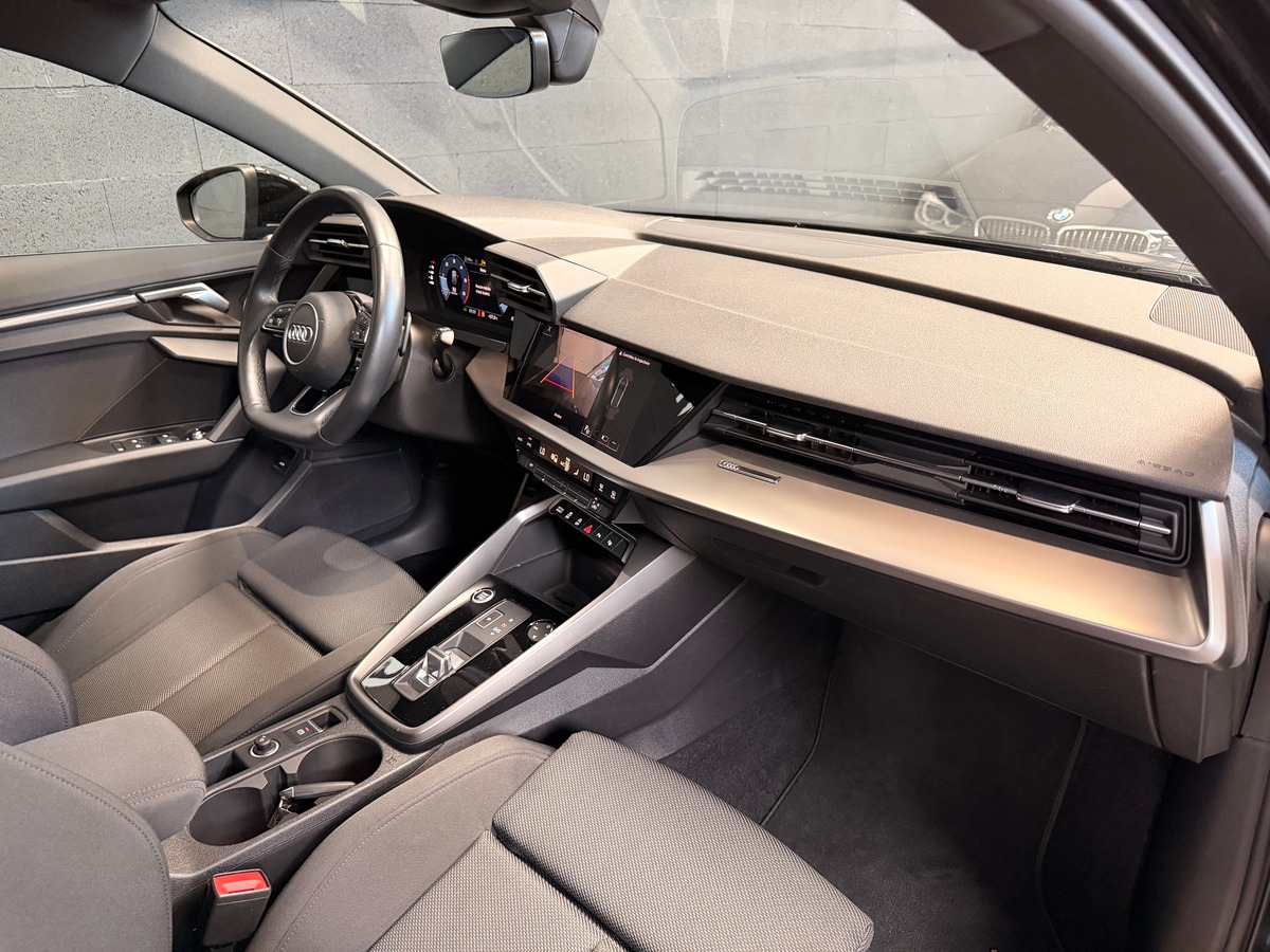 Audi A3 SPORTBACK 35 TDi S-line S-tronic 7