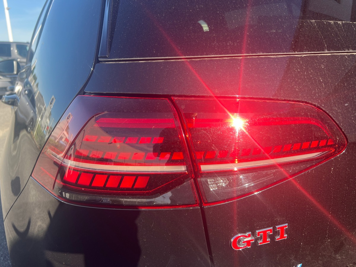 Volkswagen Golf GTI TCR | Stage 1 | Régulateur | Sièges chauffants | GPS | Ligne compléte Akrapovic