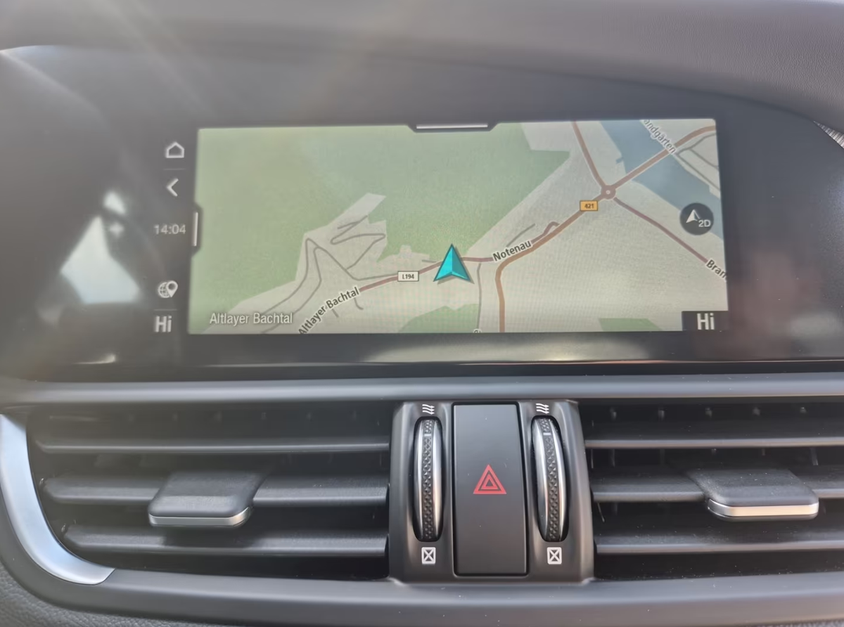 Alfa Romeo Giulia 2.0T 280ch Competizione Q4 AT8/Toit ouvrant/Harman-Kardon/Garantie 06/2028