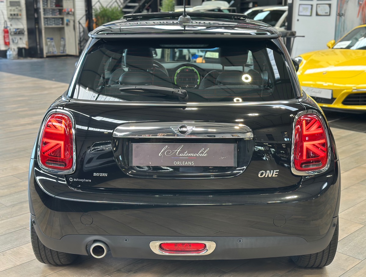 Mini Mini III (F56) 1.5 One 102 Edition Greenwich BVA7 3P