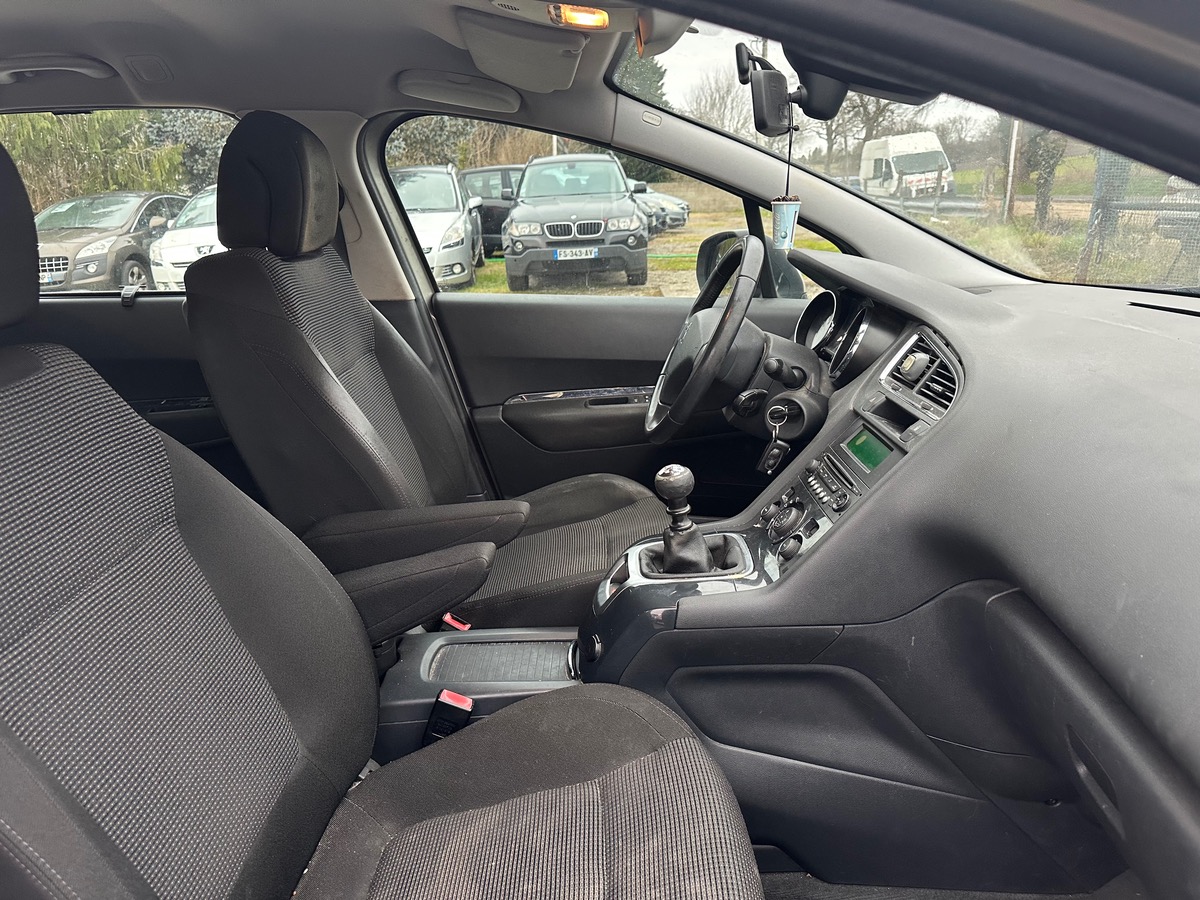 Peugeot 5008 1.6 hdi 110cv 7 places 247100km