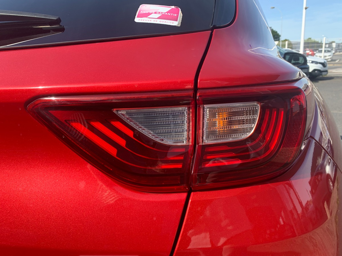Kia Stonic 120 ch | Premium | Caméra recul | Régulateur vitesse | Apple car Play | Siéges chauffants