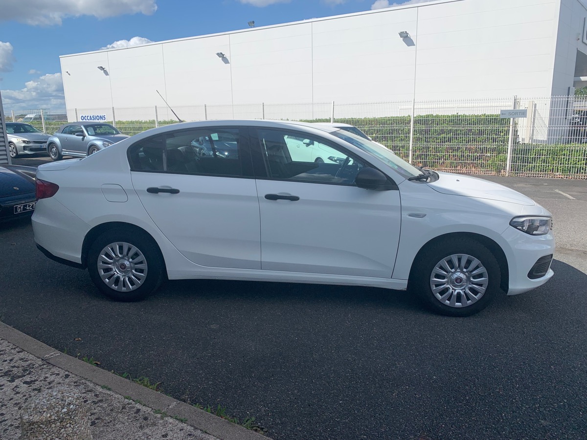 Fiat Tipo 95 ch | Climatisation | Première main | Fixations Isofix aux places arrières