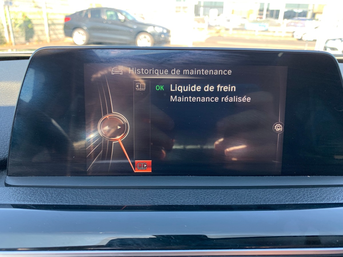 Bmw Série 3 326 | Sport | Régulateur vitesse | GPS | Siéges chauffants | Toit ouvrant | Mode Sport