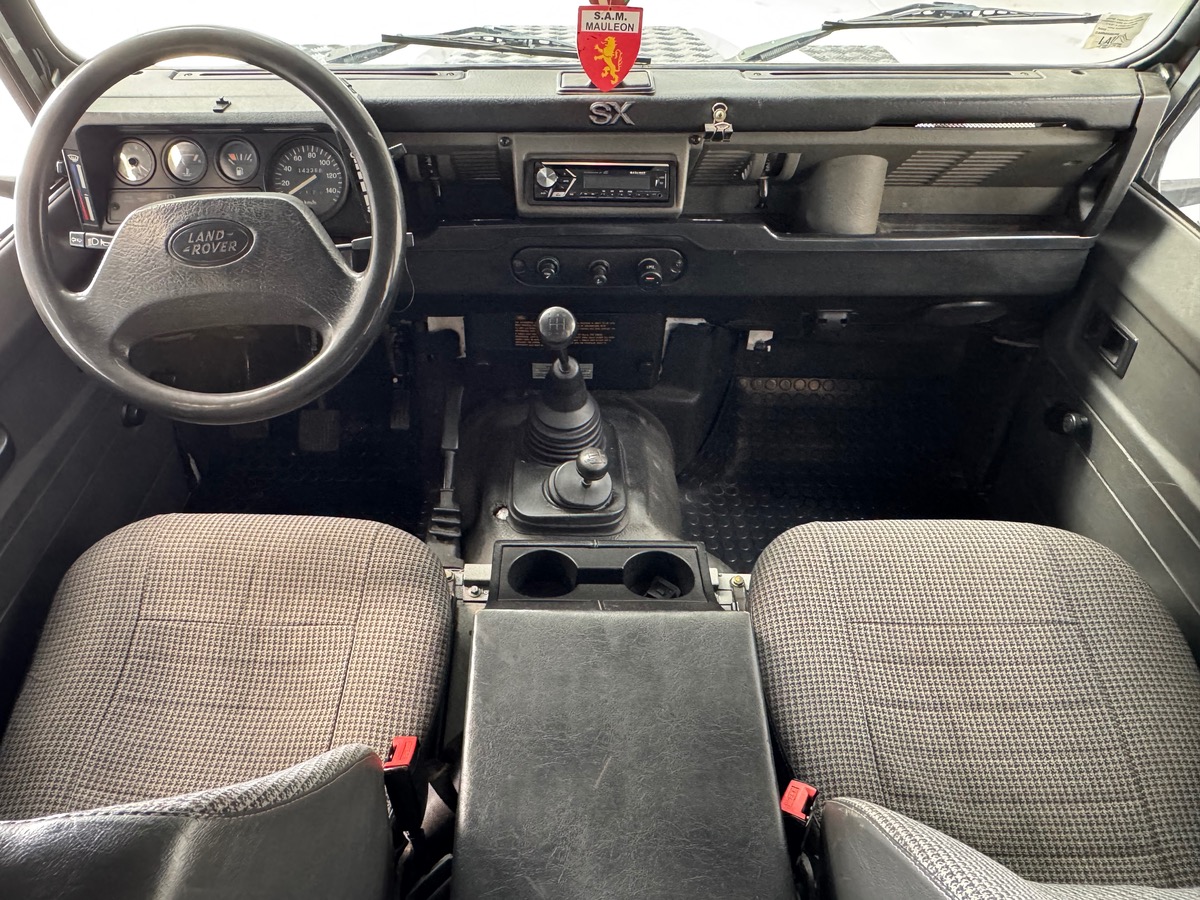 Land-Rover Defender 130 TDI 200 MOTEUR 11L BOITE DE VITESSE LT77S