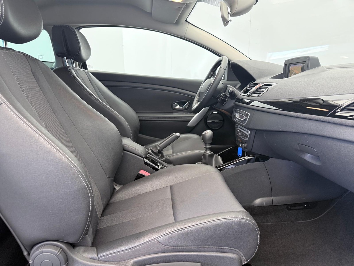 RENAULT Megane III coupe 1.5 Dci 110 Bose edition  Première main