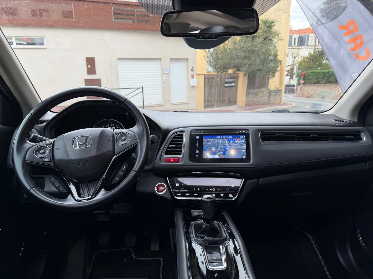 Honda HR-V 1.6 DTEC 120 CV / Toit Panoramique / Attelage / Phase 2/ GPS / Exclusive