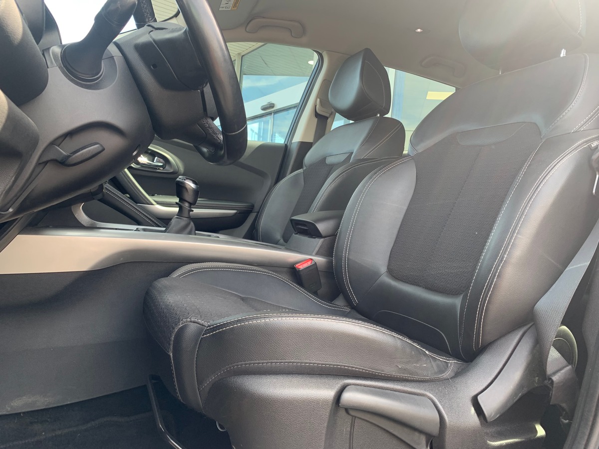 RENAULT Kadjar 130 | Intens | Caméra recul | Régulateur vitesse | Attelage amovible | Roue secours